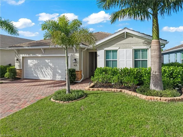 423 Polihale Way, Naples, Florida 34114