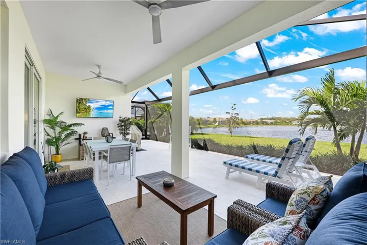 423 Polihale Way, Naples, Florida 34114