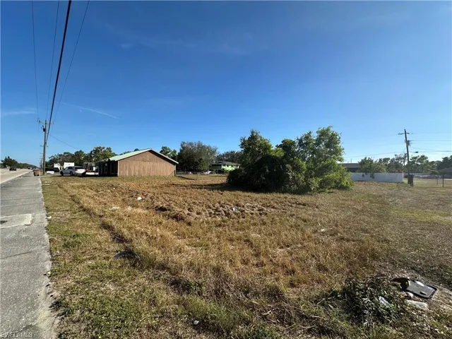 4213  Lee  BLVD, Lehigh Acres, FL 33971