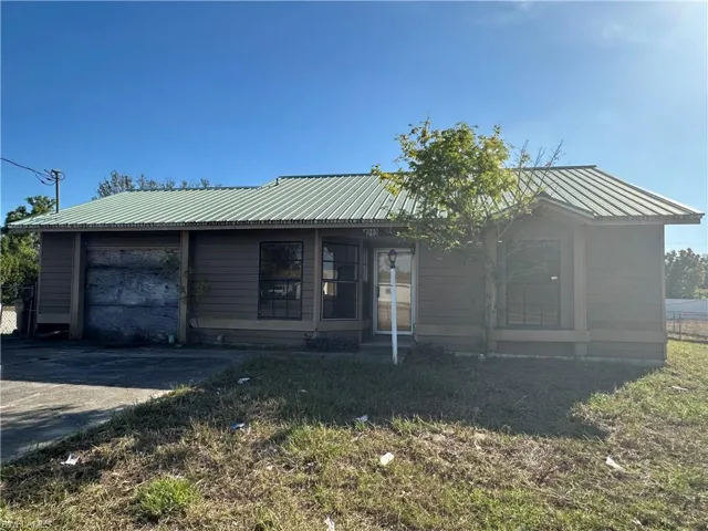 4213  Lee  BLVD, Lehigh Acres, FL 33971
