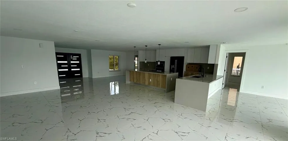 111 North Shore Ave, North Fort Myers, Florida 33917