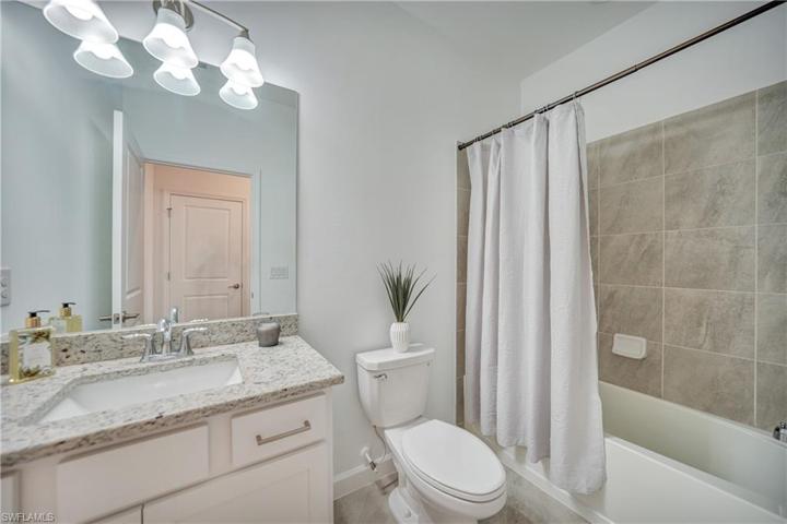 Guest Bath 2