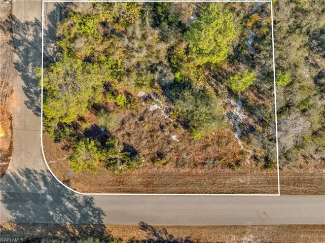 Aerial view of property's location with property boundaries highlighted