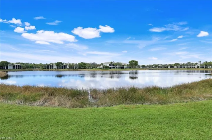 9255 Museo Cir 102, Naples, Florida 34114