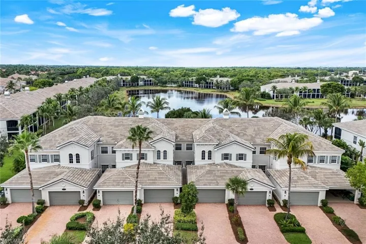 9255 Museo Cir 102, Naples, Florida 34114