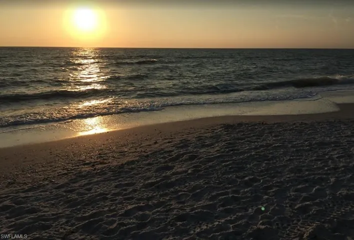 9255 Museo Cir 102, Naples, Florida 34114