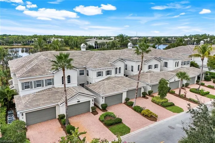 9255 Museo Cir 102, Naples, Florida 34114