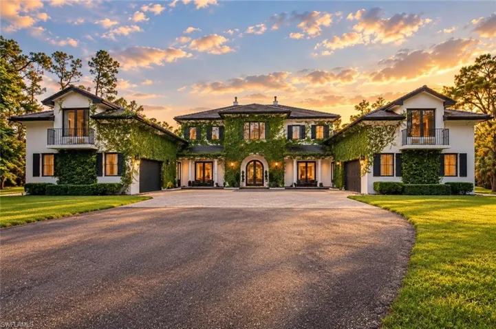 5190 Teak Wood Dr, Naples, Florida 34119