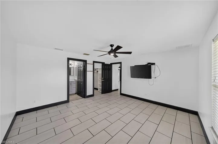 3734 Sw 11th Ave, Cape Coral, Florida 33914