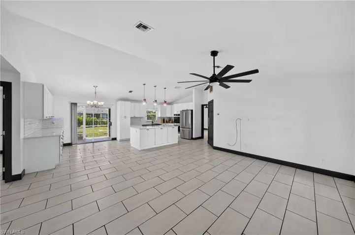 3734 Sw 11th Ave, Cape Coral, Florida 33914
