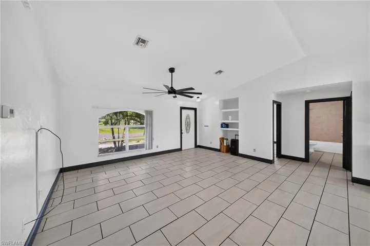 3734 Sw 11th Ave, Cape Coral, Florida 33914