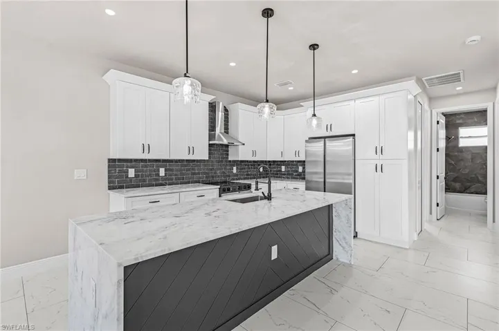 1265 Banjo Ct, Labelle, Florida 33935