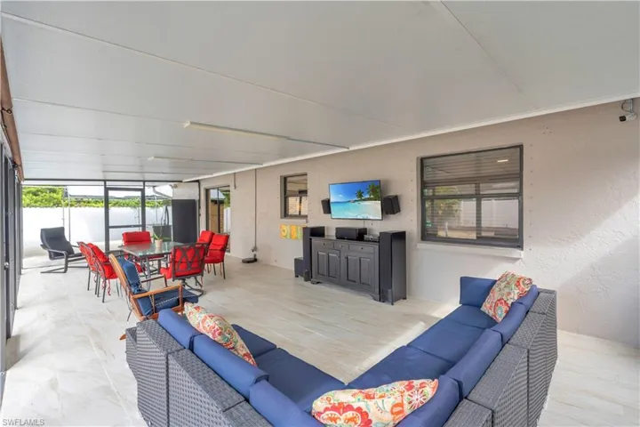 Lanai with expansive windows