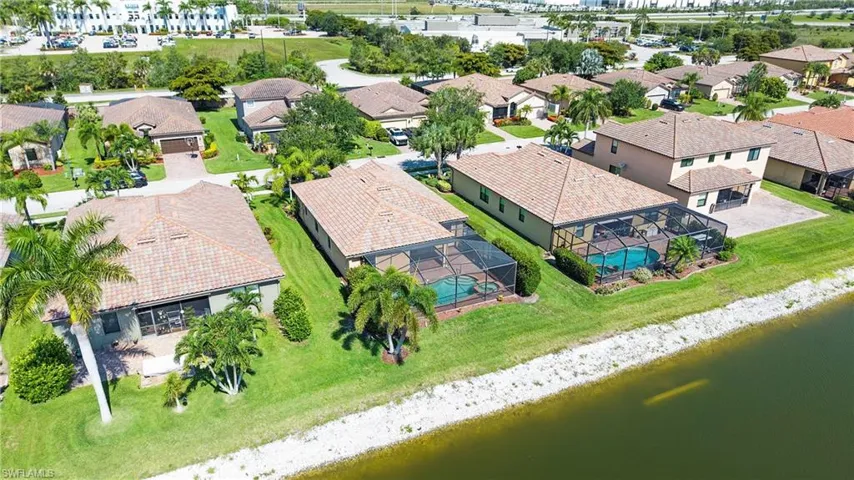 2769 Via Piazza Loop, Fort Myers, Florida 33905