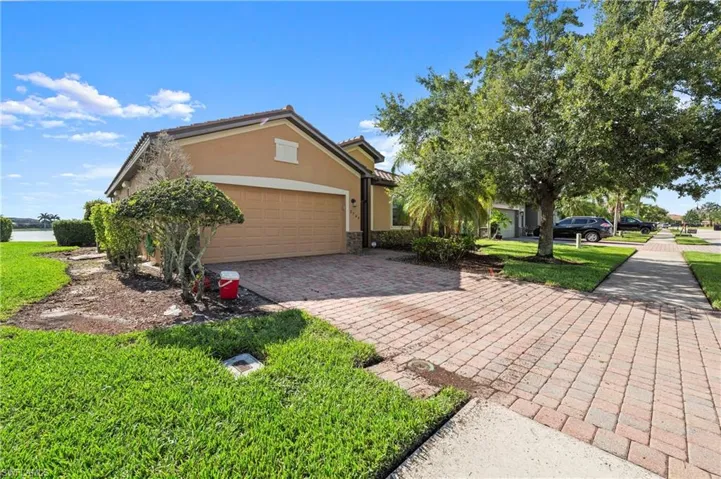 2769 Via Piazza Loop, Fort Myers, Florida 33905