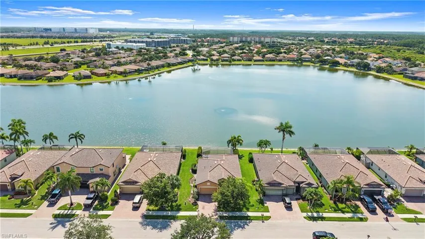 2769 Via Piazza Loop, Fort Myers, Florida 33905