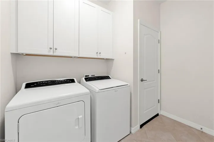 2769 Via Piazza Loop, Fort Myers, Florida 33905