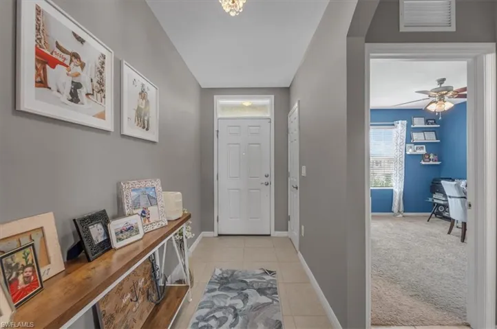 2614 Sw 1st Ave, Cape Coral, Florida 33914