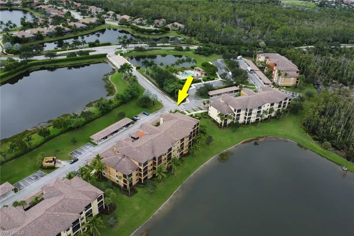 9723  Acqua  CT, Naples, FL 34113