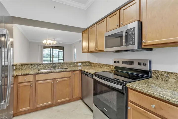 9723  Acqua  CT, Naples, FL 34113