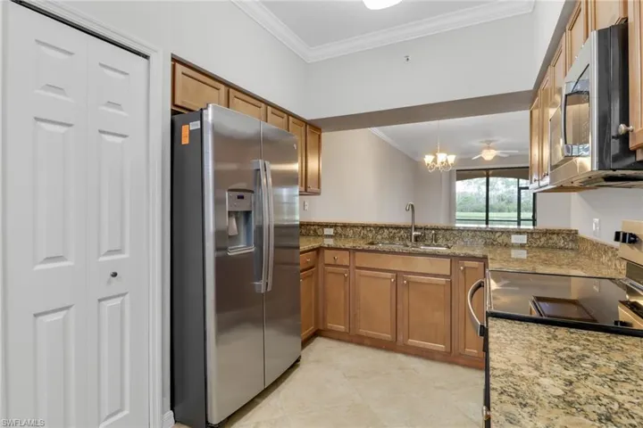 9723  Acqua  CT, Naples, FL 34113