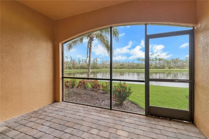9723  Acqua  CT, Naples, FL 34113
