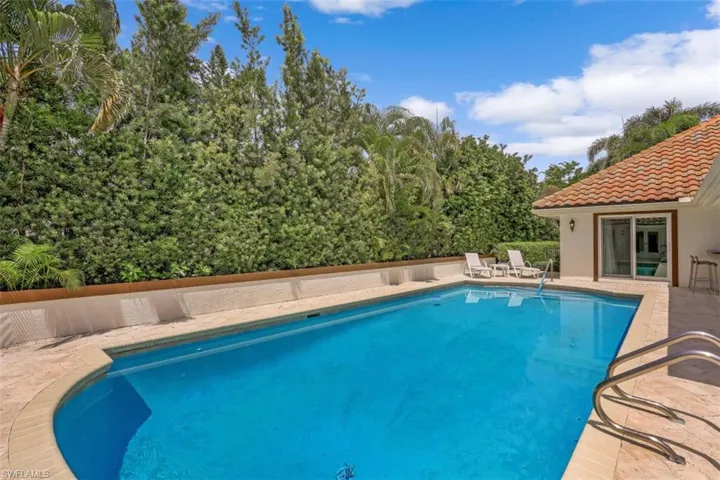 655 Galleon Dr, Naples, Florida 34102