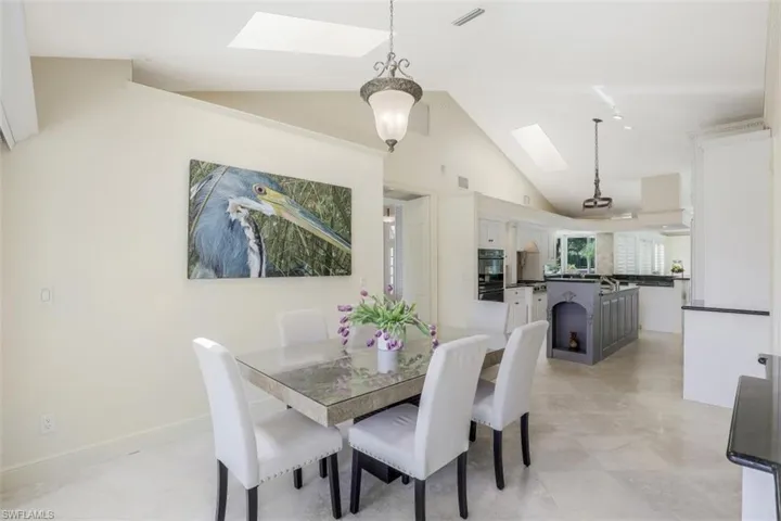 655 Galleon Dr, Naples, Florida 34102