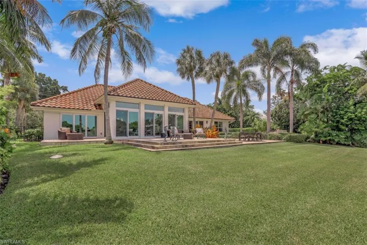 655 Galleon Dr, Naples, Florida 34102