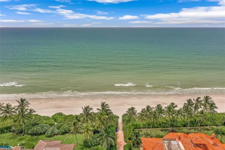 655 Galleon Dr, Naples, Florida 34102