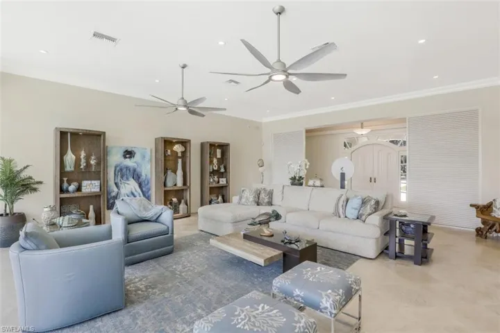 655 Galleon Dr, Naples, Florida 34102