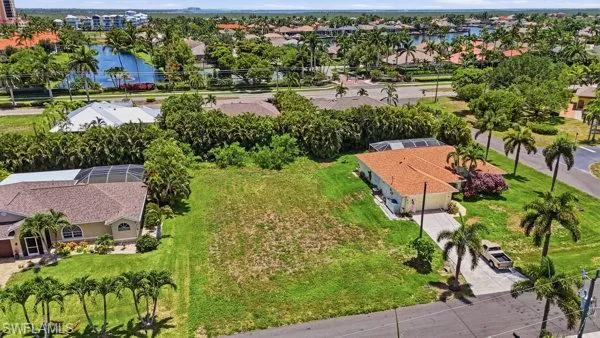 1728 54th Ln, Cape Coral, Florida 33914