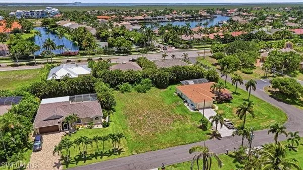1728 54th Ln, Cape Coral, Florida 33914