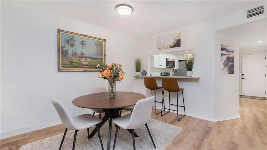4957 Pepper Cir # C104, Naples, Florida 34113