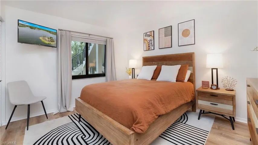 Guest bedroom