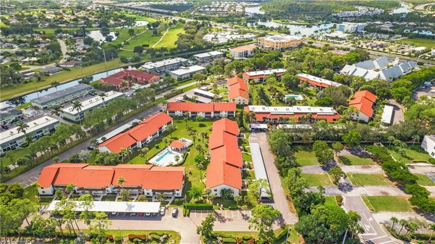 4957 Pepper Cir # C104, Naples, Florida 34113