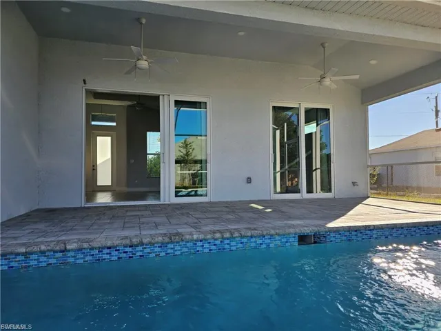1425 Nw 1st St, Cape Coral, Florida 33993