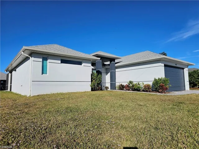 1425 Nw 1st St, Cape Coral, Florida 33993