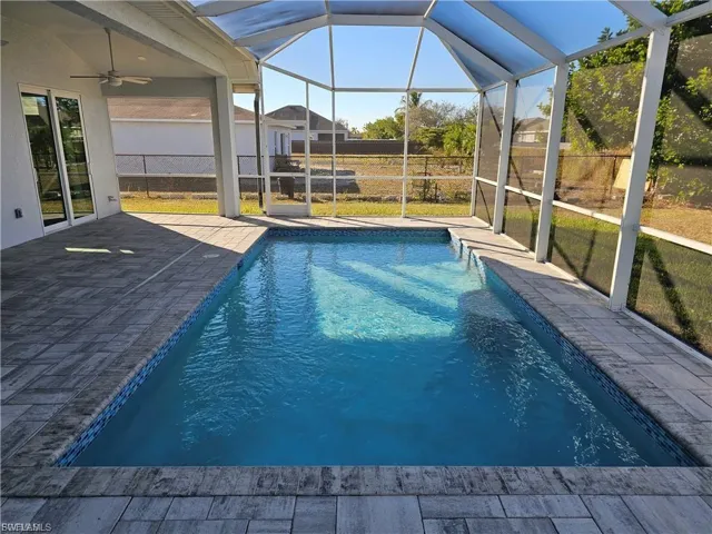 1425 Nw 1st St, Cape Coral, Florida 33993