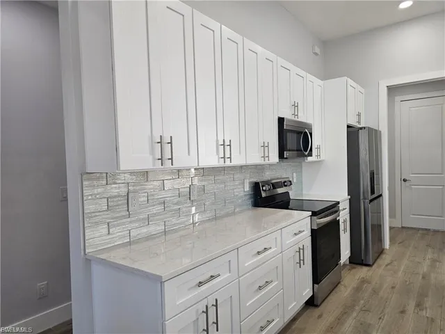1425 Nw 1st St, Cape Coral, Florida 33993