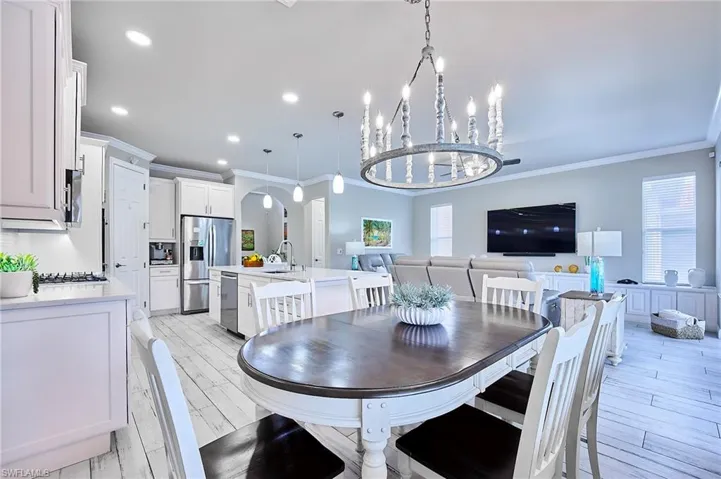 12702 Aviano Dr, Naples, Florida 34105