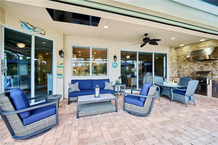 12702  Aviano  DR, Naples, FL 34105