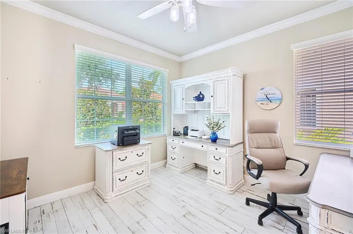 12702  Aviano  DR, Naples, FL 34105