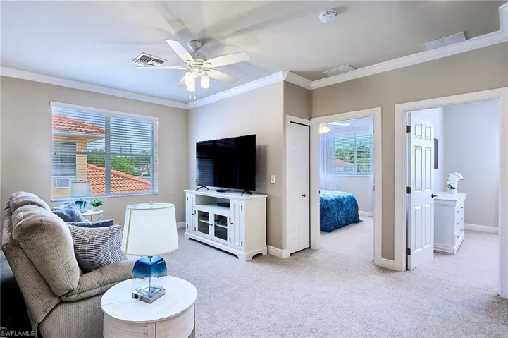 12702  Aviano  DR, Naples, FL 34105