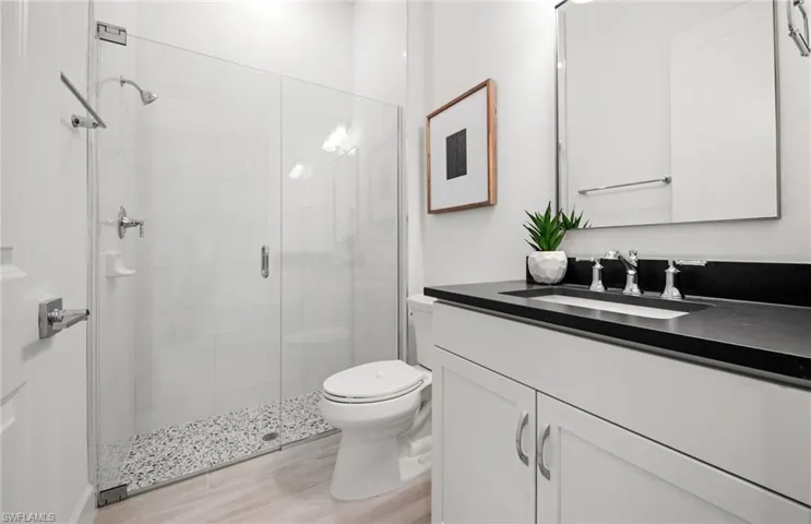 Interior photos are of a staged model home. Illustration purposes only.