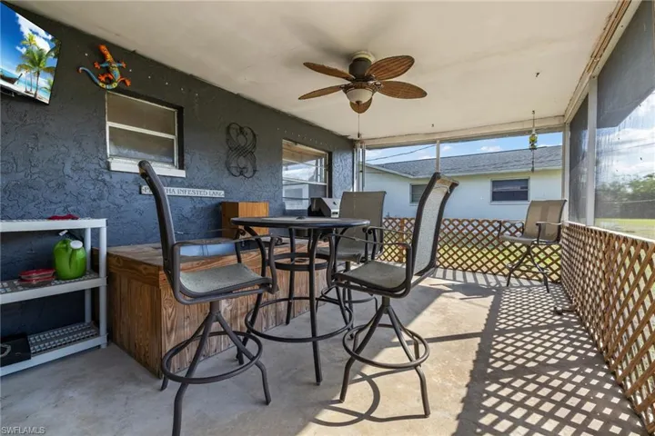 322  Broadview  DR, Fort Myers, FL 33905