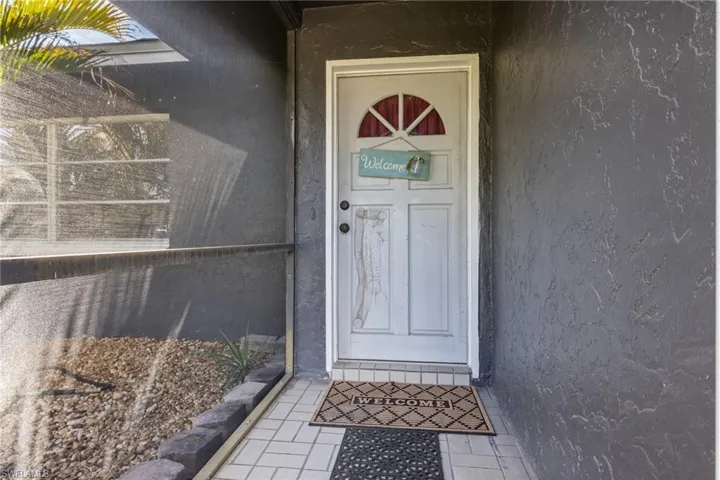 322  Broadview  DR, Fort Myers, FL 33905