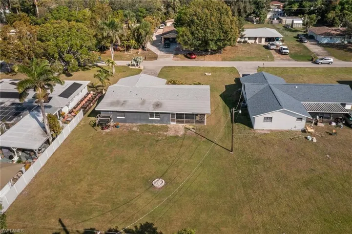 322  Broadview  DR, Fort Myers, FL 33905