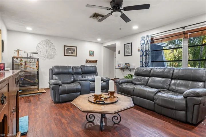 322  Broadview  DR, Fort Myers, FL 33905