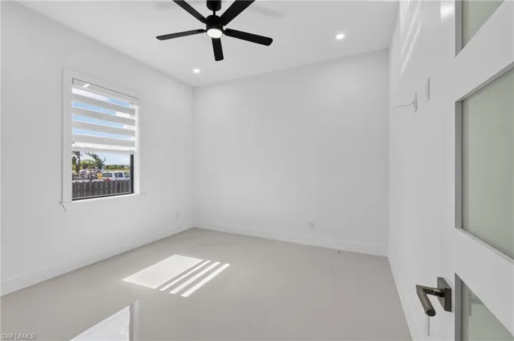3309 Nw 17th Ln, Cape Coral, Florida 33993